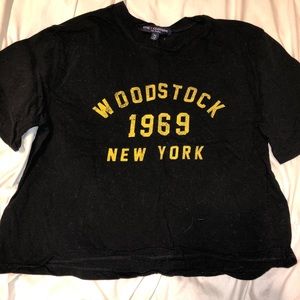 Black Crop Top/
2 FOR $20 BUNDLE OPTION